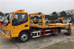 雁江区哪里有拖车服务