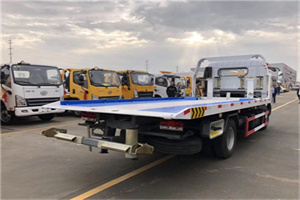 雁江区汽车救援补胎